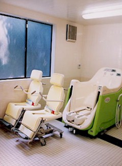 機械浴室